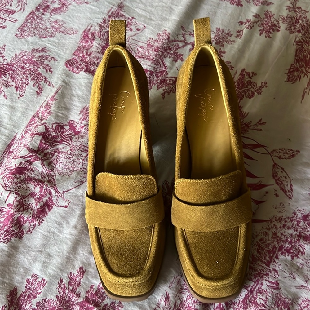 Crown Vintage heels